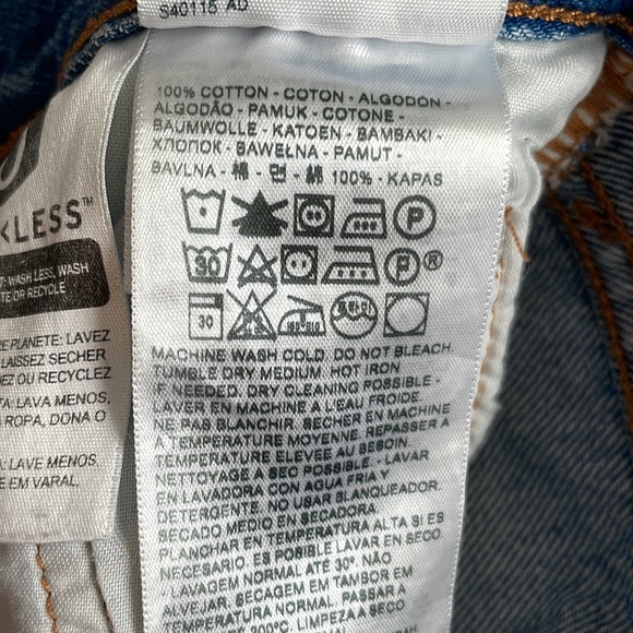 Levi’s 501 High Rise Denim Shorts - Picture 9 of 10